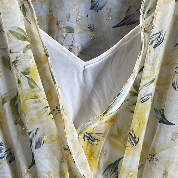 BLACK TAPE Women's Gold Lily Women's Faux-Wrap Smocked Flutter Sleeve Dress SZ M - Picture 6 of 13